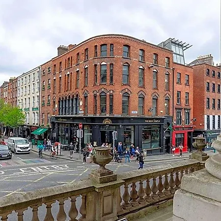 Castle 3* Dublin
